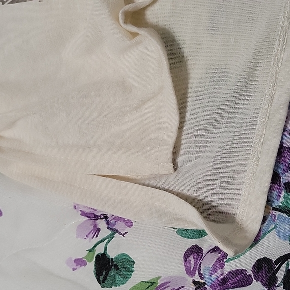 Maurices tank top size large - Picture 7 of 7